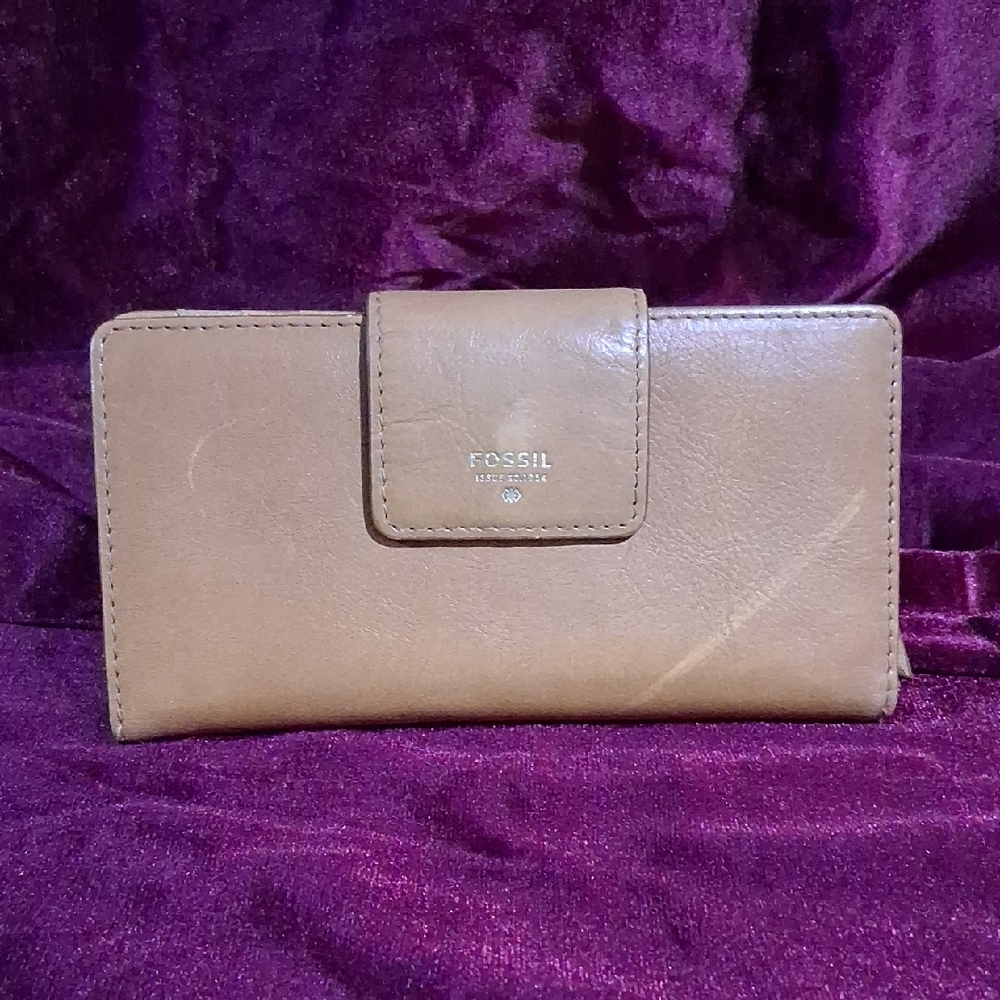Fossil Brown Leather Women's Wallet